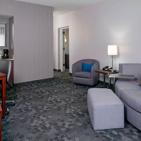 Sonesta Select Kansas City Airport Tiffany Springs Esterno foto